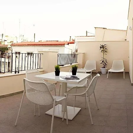 Soho Aparthotel 4*